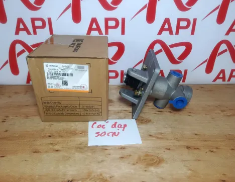 Cóc Đạp Xe Xúc Liugong 50CN Chính Hãng | Van Phanh ZL50CN