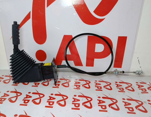 Cụm Thắng Tay Xe Xúc Lonking 833 Chính Hãng