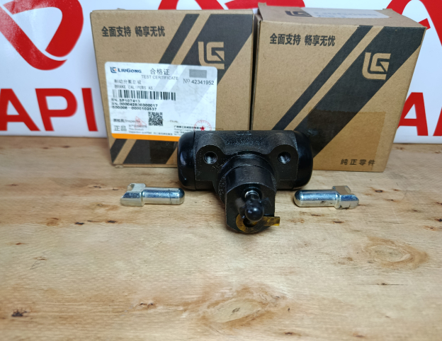 Heo Con Xe Nâng Liugong 3 Tấn Chính Hãng