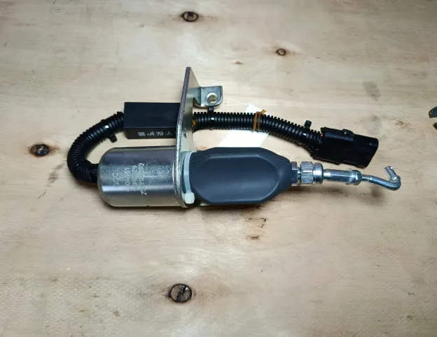 Rơ Le Tắt Máy Xe Xúc Liugong 50CN Chính Hãng