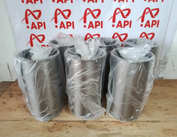 Xi Lanh Động Cơ Weichai WD10 Chính Hãng