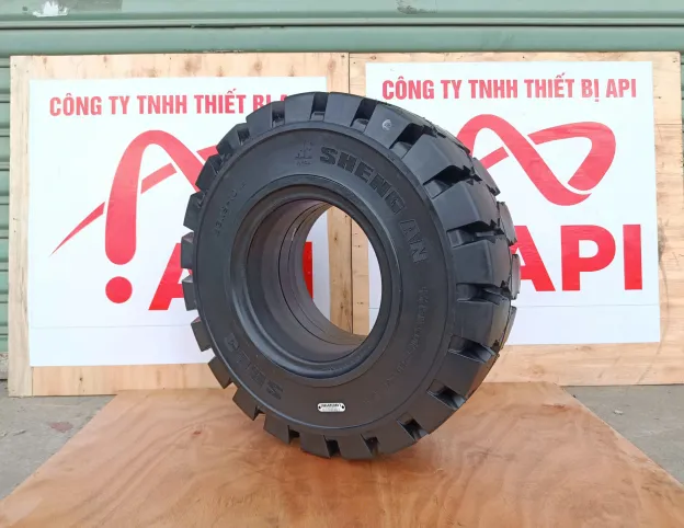 23x9-10 SR63 lốp Đặc Xe Nâng Sheng An – Chịu Tải Cao, Vận Hành Ổn Định
