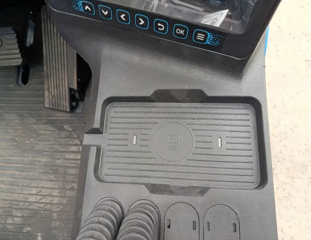 Xe Nâng Điện Delifork CPD 3000kg Cao 3m